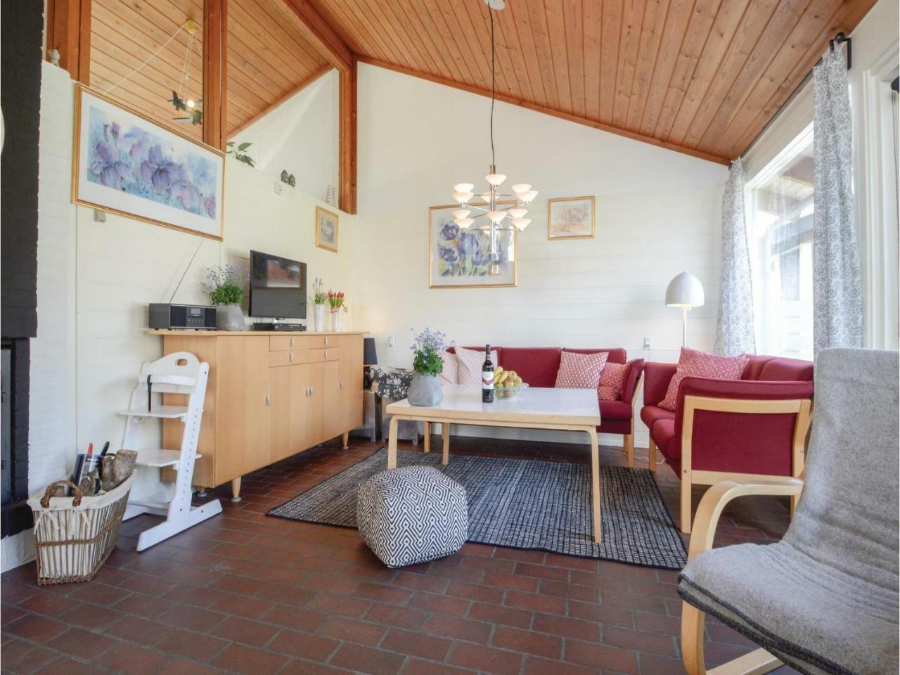 Beautiful Home In Aabenraa With Wifi Экстерьер фото