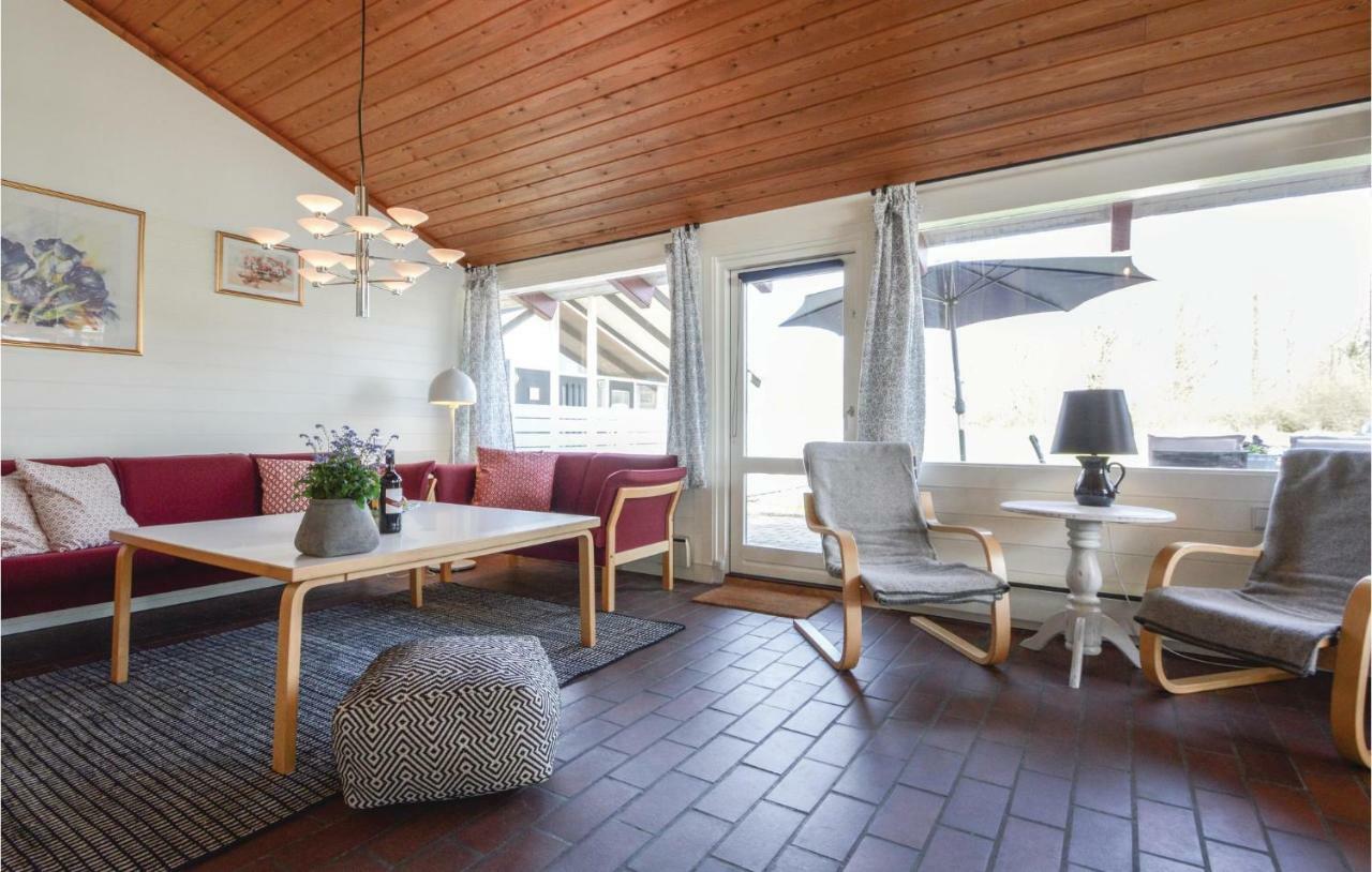 Beautiful Home In Aabenraa With Wifi Экстерьер фото